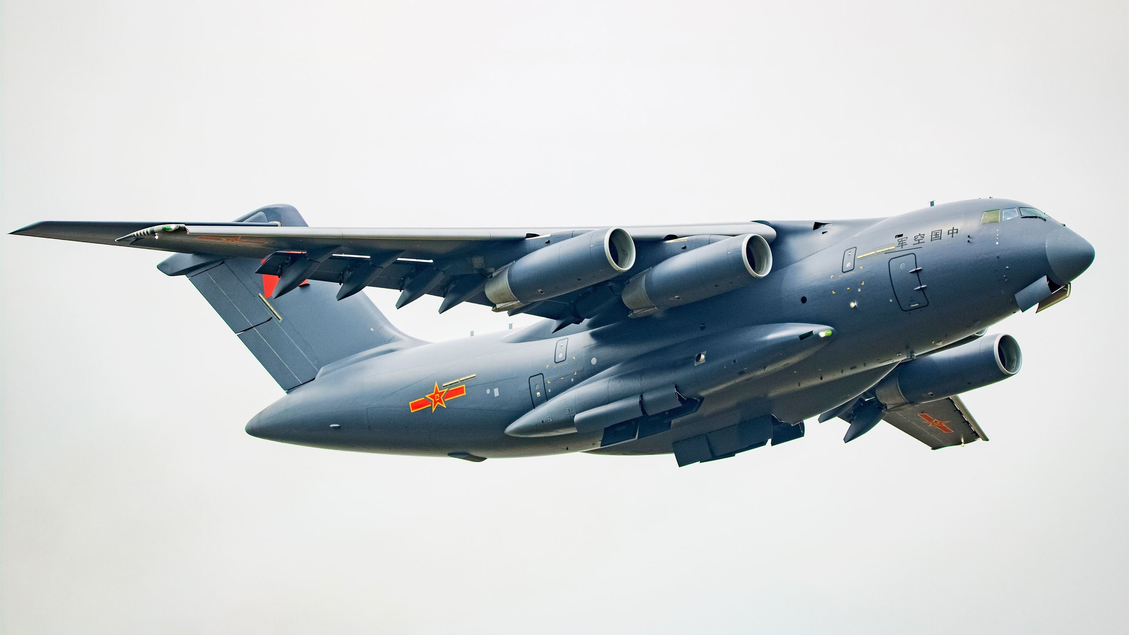 巴罗联防守端稳固,蓝鸟军团全力争分