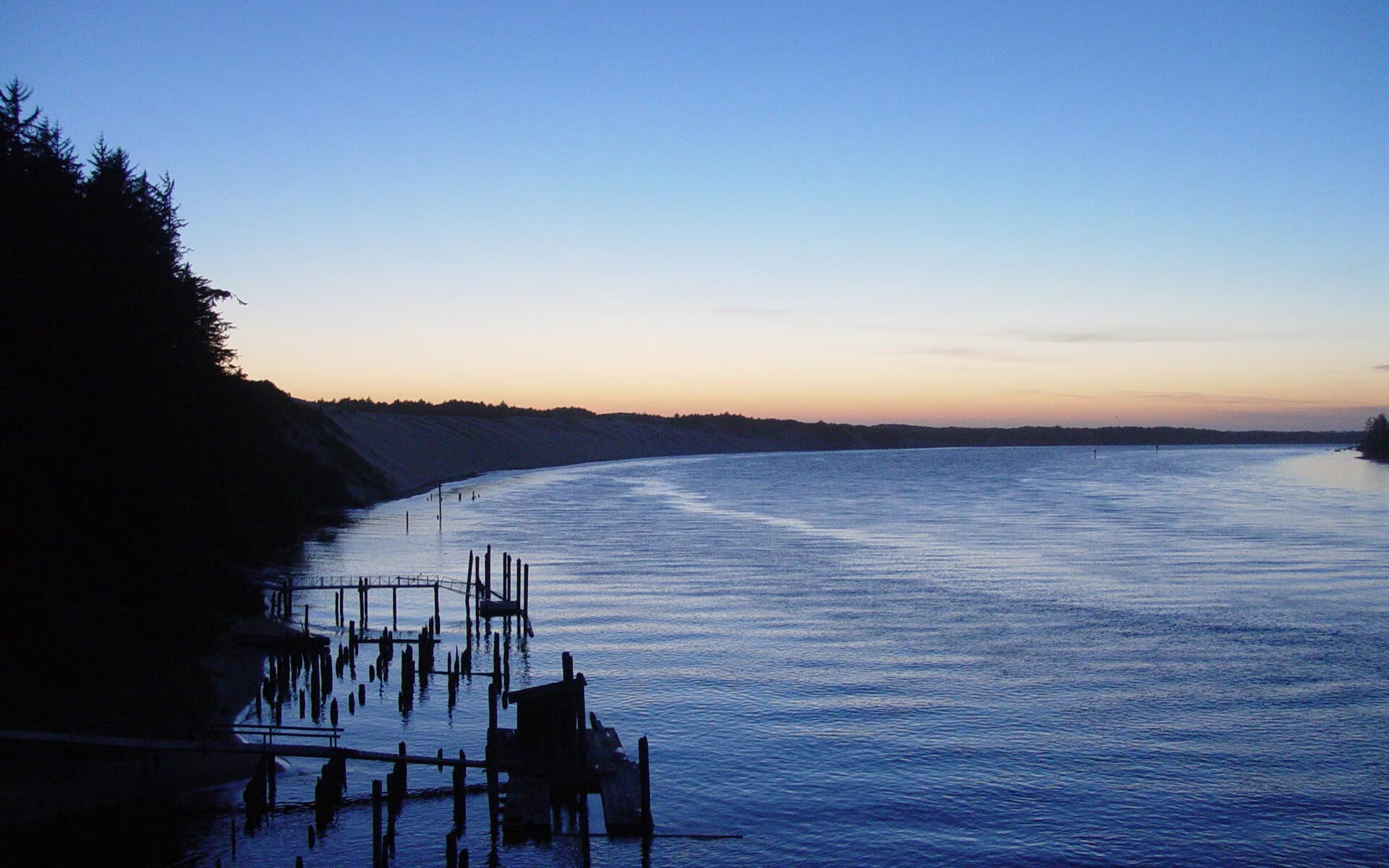 九游电脑版-开拓者骑士激战，场上打法展现精彩绝伦，开拓者对骑士央视