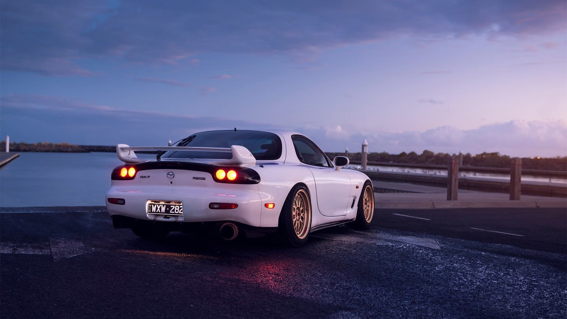 -湖人力克雄鹿，詹眉组合合砍65分，湖人对雄鹿聚胜顽球汇