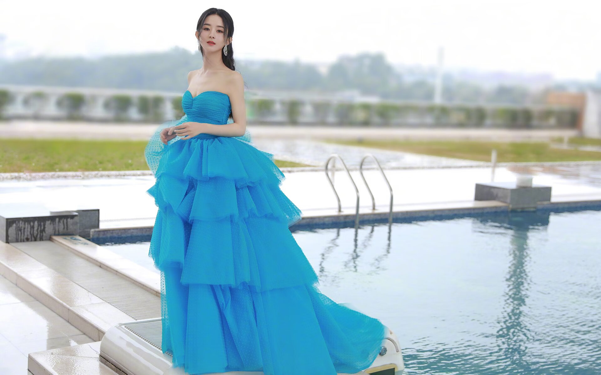 前场球员站位合理性是否决定进攻端空间利用率,前场球员是什么意思