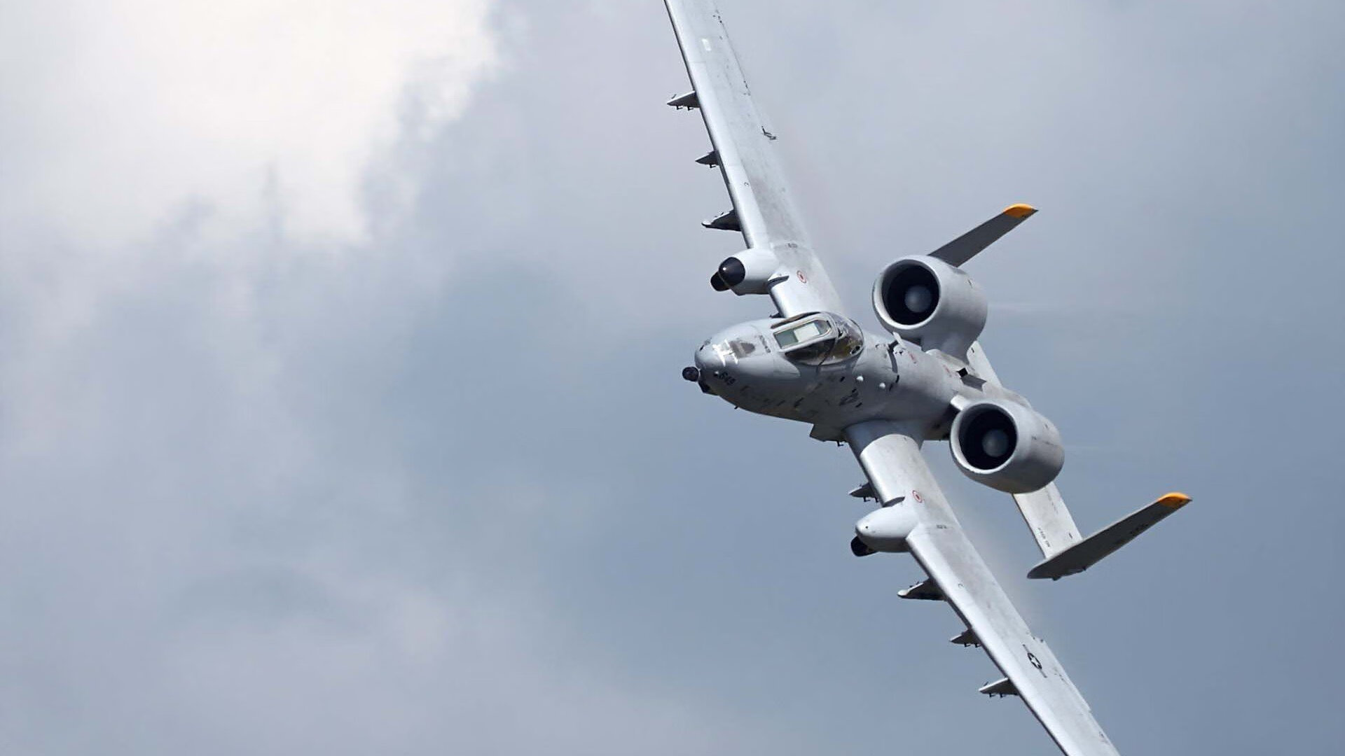 九游下载中心-本菲卡锋线配合默契，频造杀机，本菲卡为什么叫本菲卡